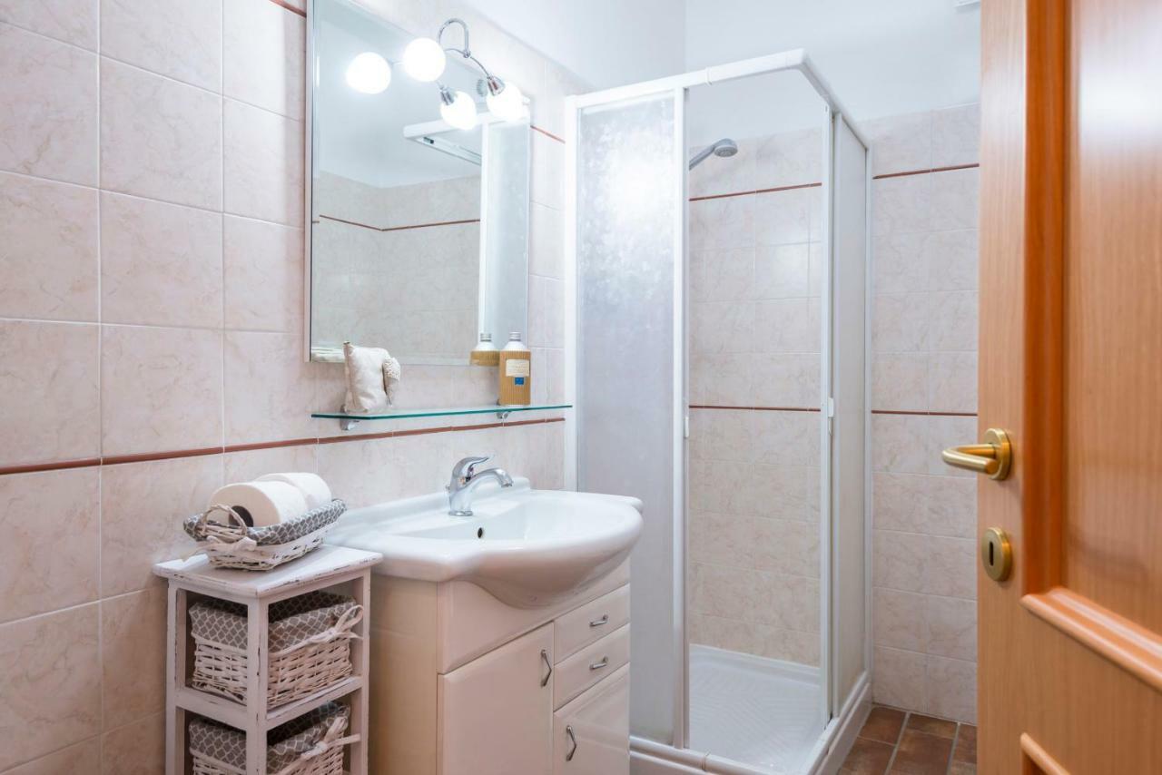 Romantic & Charming Apartment Scarlino Kültér fotó